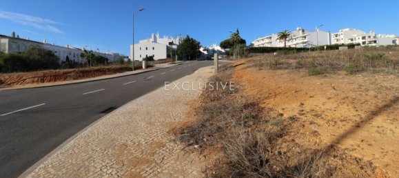 530m² Land in Albufeira, Portugal No. 156285 8