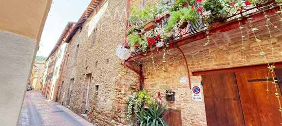 9 rooms House in Paciano, Italy No. 301625 17