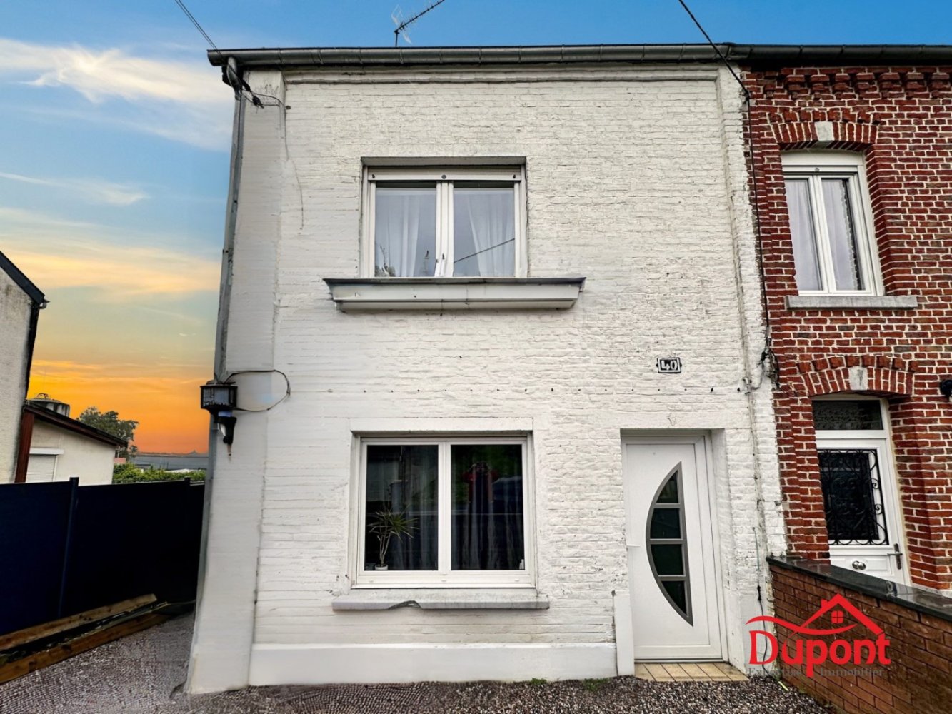 4 Schlafzimmer Villa in Hautmont, France, Nr. 273580