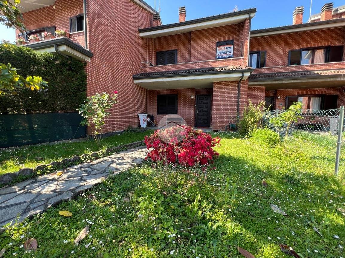 4 Schlafzimmer Villa in Alpignano, Italy, Nr. 189927