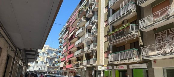 Квартира с 5 комнатами в Барлетта, Италия № 300780 3