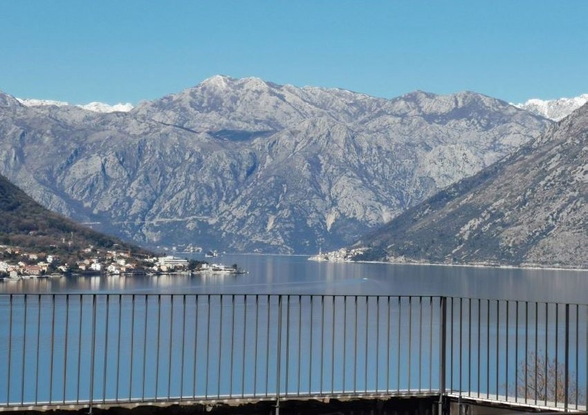 4 bedrooms Apartment in Kotor, Montenegro No. 97