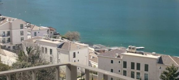 4 bedrooms Apartment in Kotor, Montenegro No. 97 2