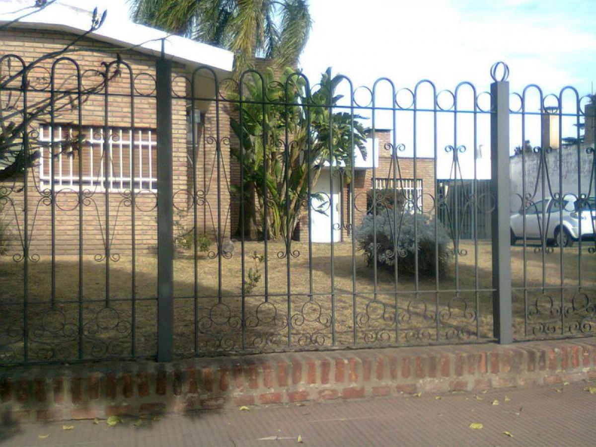 Casa T3 em Cordoba, Argentina N.º 2200