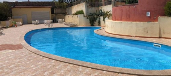 Квартира с 2 спальнями в Санта Тереза Галлура, Италия № 261397 6