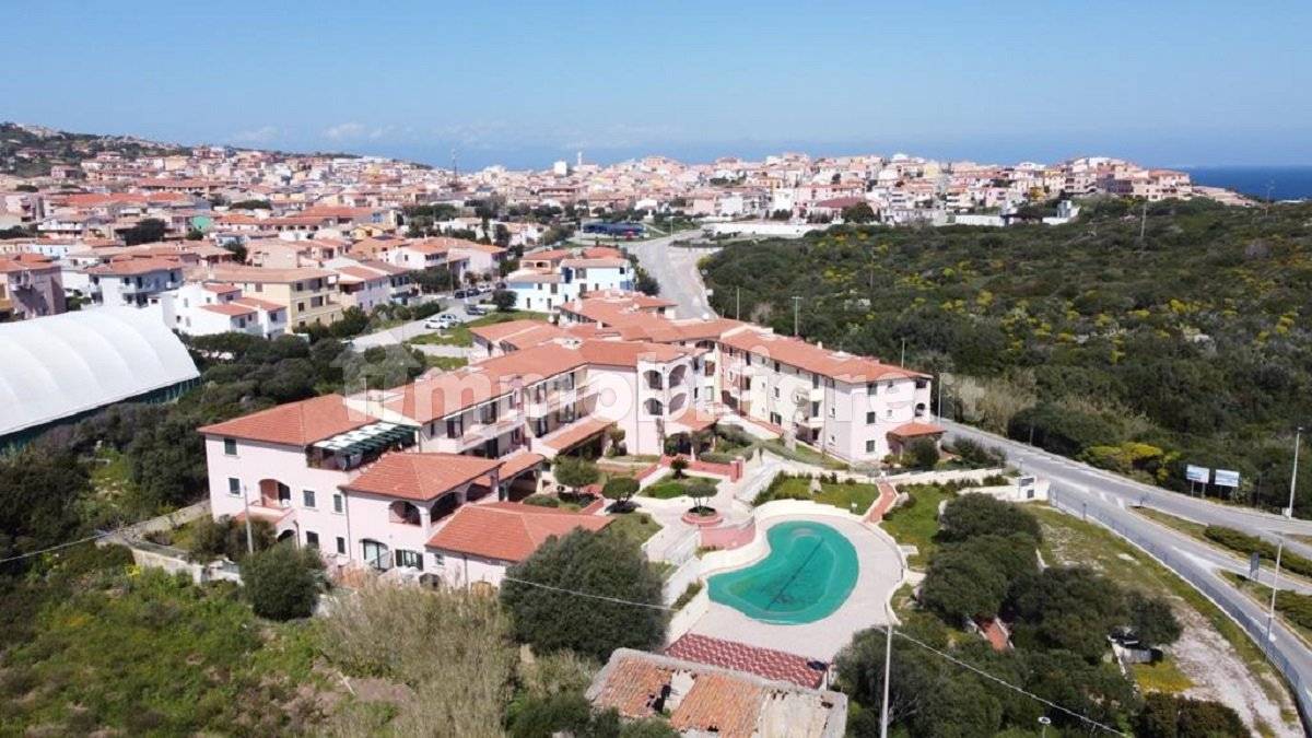 Квартира с 2 спальнями в Санта Тереза Галлура, Италия № 261397