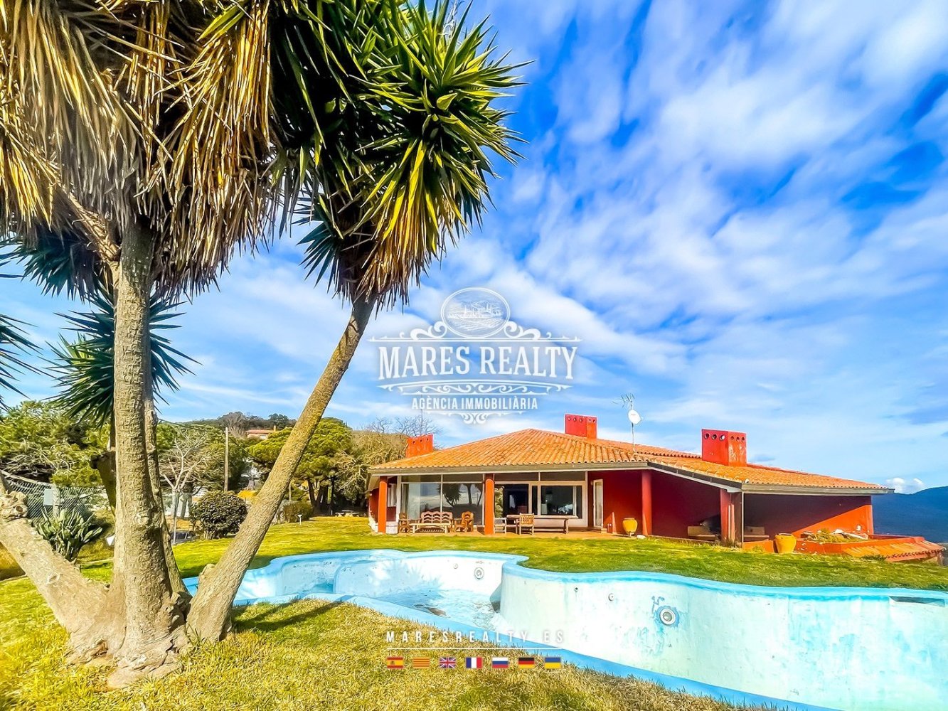 4 bedrooms Villa in Mataro, Spain No. 133207