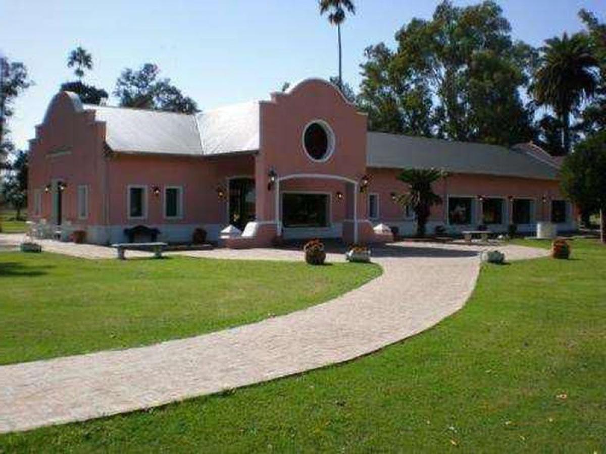  Land in Ezeiza, Argentina No. 111193