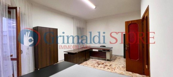 4 bedrooms Apartment in Cavallino, Italy No. 53396 25