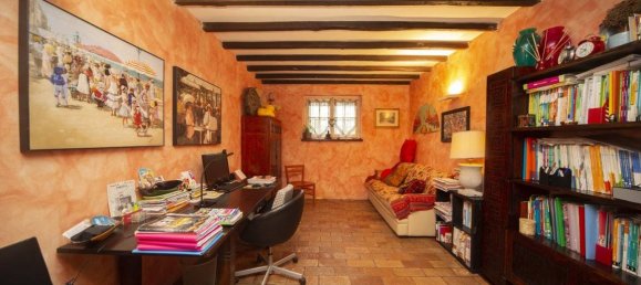 Квартира с 3 спальнями в Перуджа, Италия № 92712 8