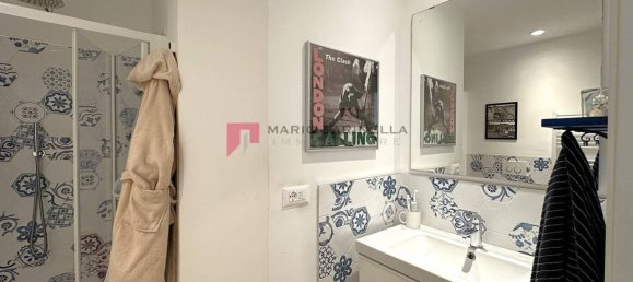 Apartamento T3 em Genoa, Italy N.º 329844 19