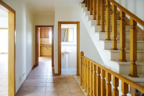 3 bedrooms House in Palmela, Portugal No. 223150