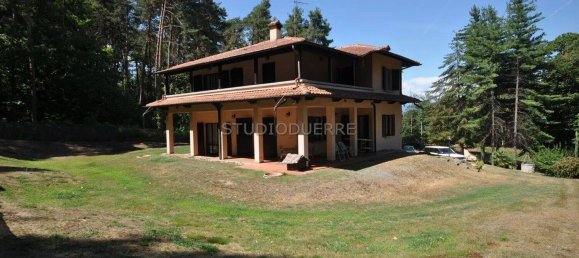 10 chambres Villa à Taino, Italy No. 333099 4