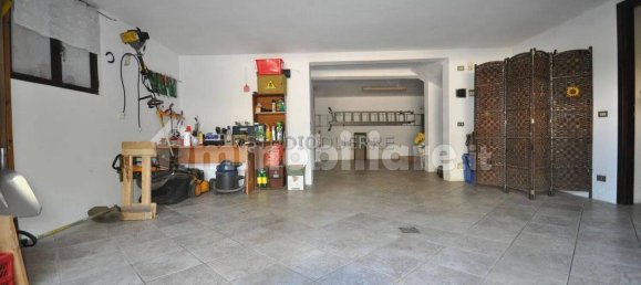 10 chambres Villa à Taino, Italy No. 333099 27