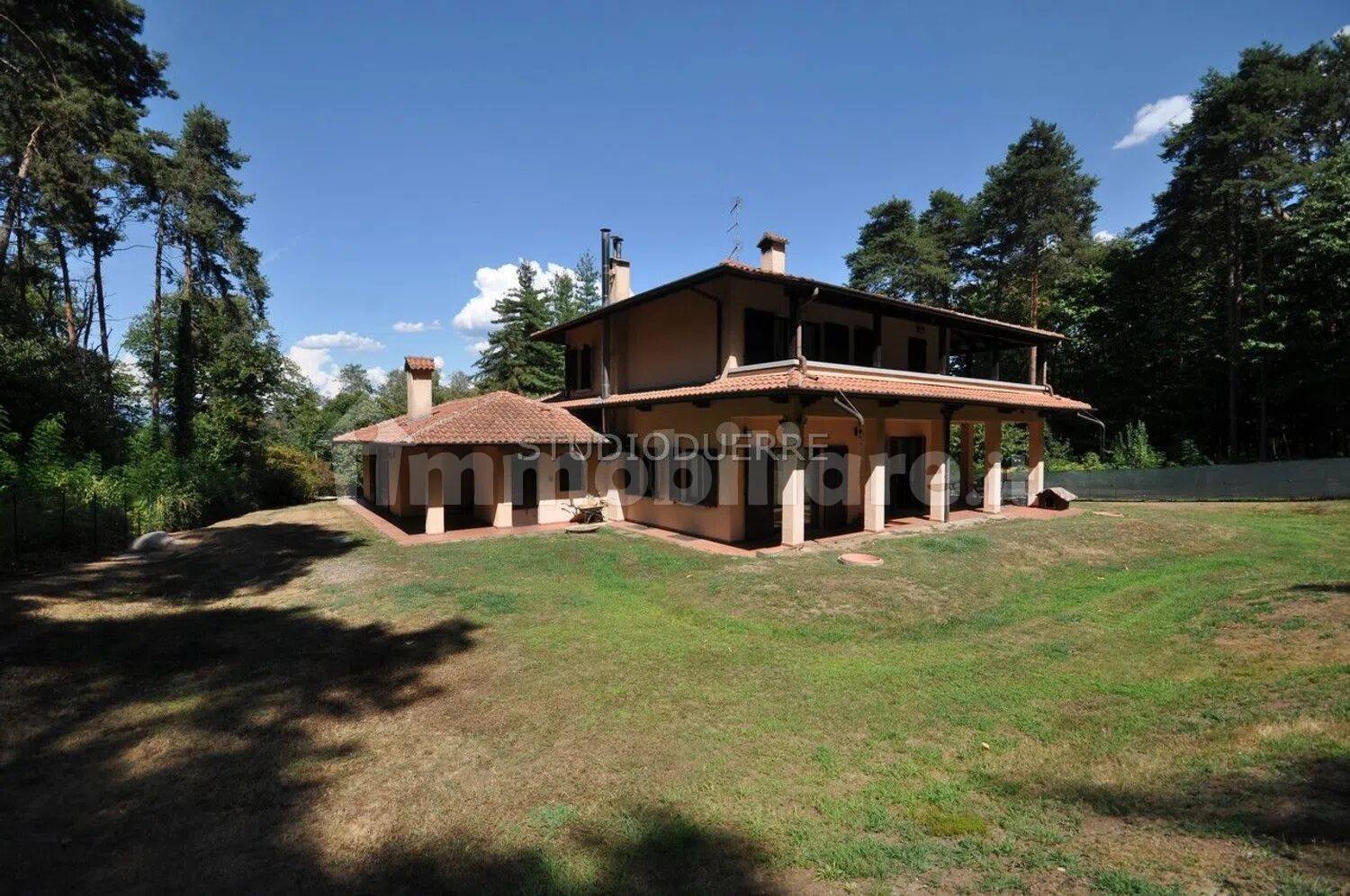 10 غرف نوم فيلا في Taino, Italy رقم 333099