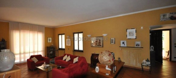 10 chambres Villa à Taino, Italy No. 333099 13