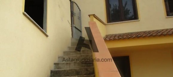 7 rooms Apartment in Chiaramonti, Italy No. 13669 18