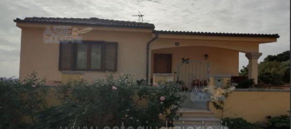 7 rooms Apartment in Chiaramonti, Italy No. 13669 20