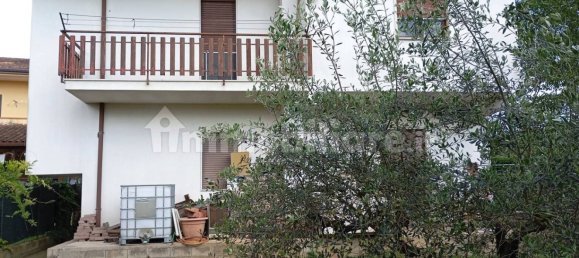 Вилла с 2 спальнями в Фрозиноне, Италия № 282904 12