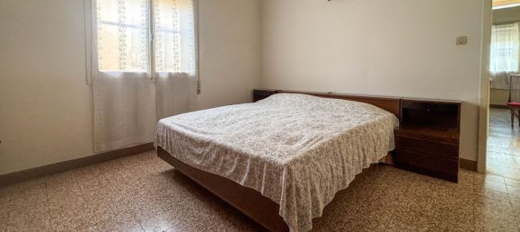 6 bedrooms Villa in Baricella, Italy No. 336369 10