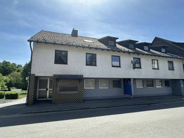 Bâtiment à Coburg, Germany 366m² No. 323032