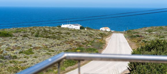 3 bedrooms Villa in Aljezur, Portugal No. 28649 2