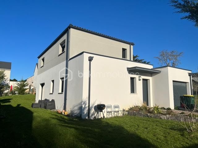 4 bedrooms House in La Baule-Escoublac, France No. 98282