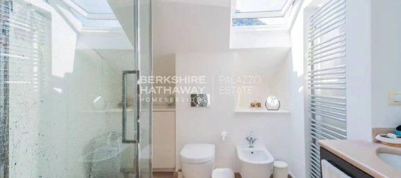 2 bedrooms Penthouse in Como, Italy No. 312533 43