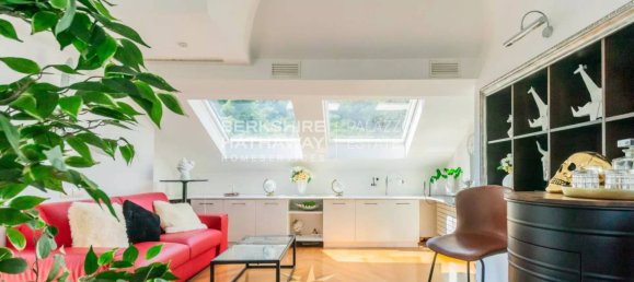 2 bedrooms Penthouse in Como, Italy No. 312533 32