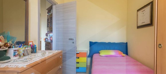 3 rooms Apartment in Ciampino, Italy No. 20791 18