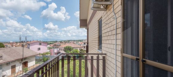 3 rooms Apartment in Ciampino, Italy No. 20791 14