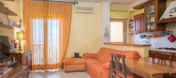 3 rooms Apartment in Ciampino, Italy No. 20791 7
