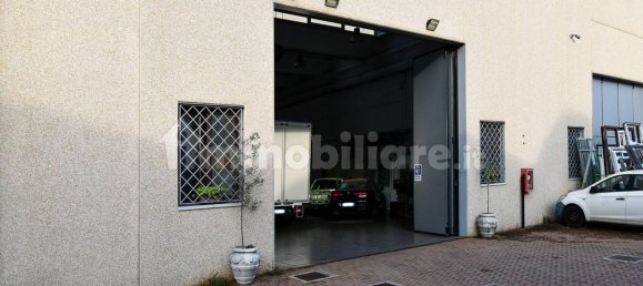 4 rooms Warehouse in Nerviano, Italy No. 34298 5