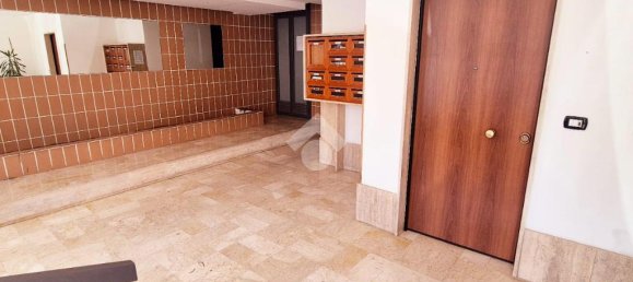 Apartamento T2 em Bari, Italy N.º 272055 2