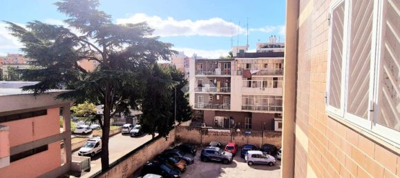 Apartamento T2 em Bari, Italy N.º 272055 16