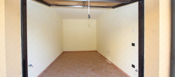 2 bedrooms Apartment in Melara, Italy No. 152025 9