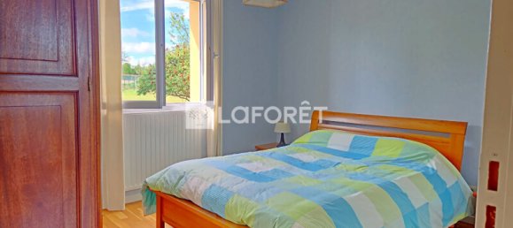 1 bedroom House in Saint-Medard-en-Forez, France No. 334078 8