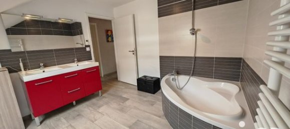 Дом с 3 спальнями в Вилер-ле-Лак, Франция № 358660 12