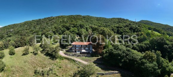 13 rooms Villa in Montegrino Valtravaglia, Italy No. 273024 2