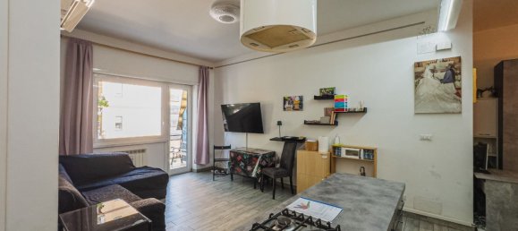 3 chambres Appartement à Rome, Italy No. 318569 2