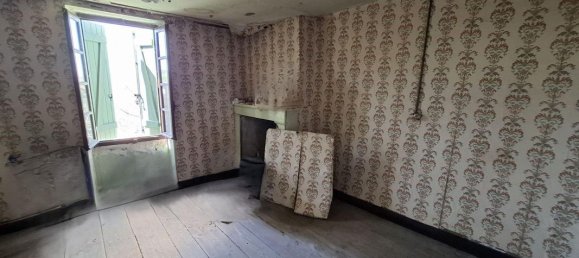 2 chambres Maison de ville à Puy-de-Dôme, France No. 341408 11