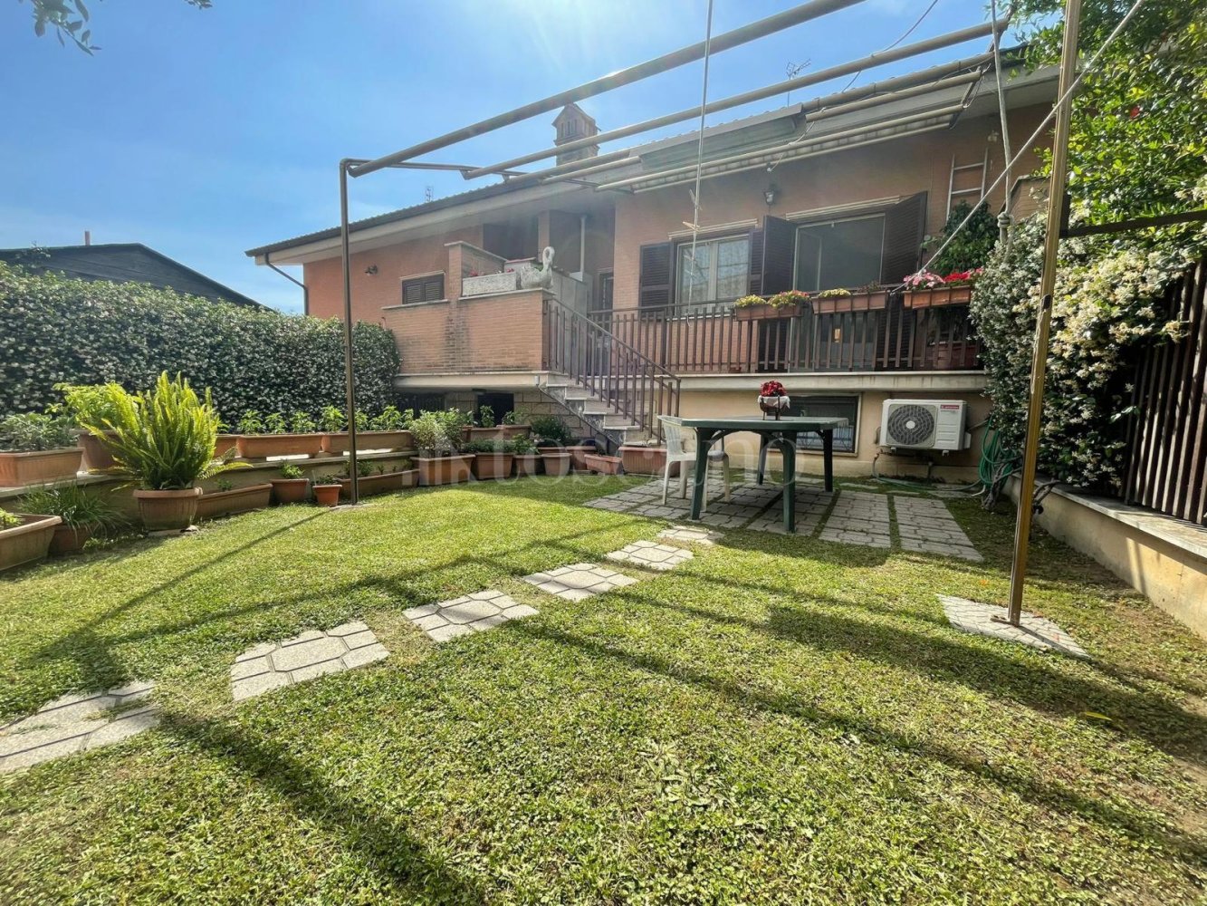 Вилла с 5 комнатами в Рим, Италия № 311326