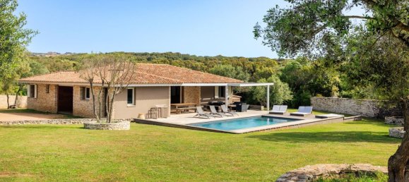 3 bedrooms Villa in Bonifacio, France No. 74275 4