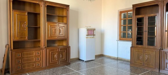 5-salle Appartement à Savona, Italy No. 299462 5