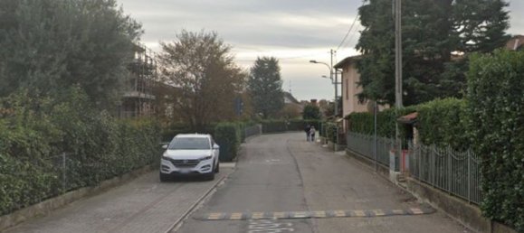 7-Zimmer Wohnung in Brembate di Sopra, Italy, Nr. 6105 2