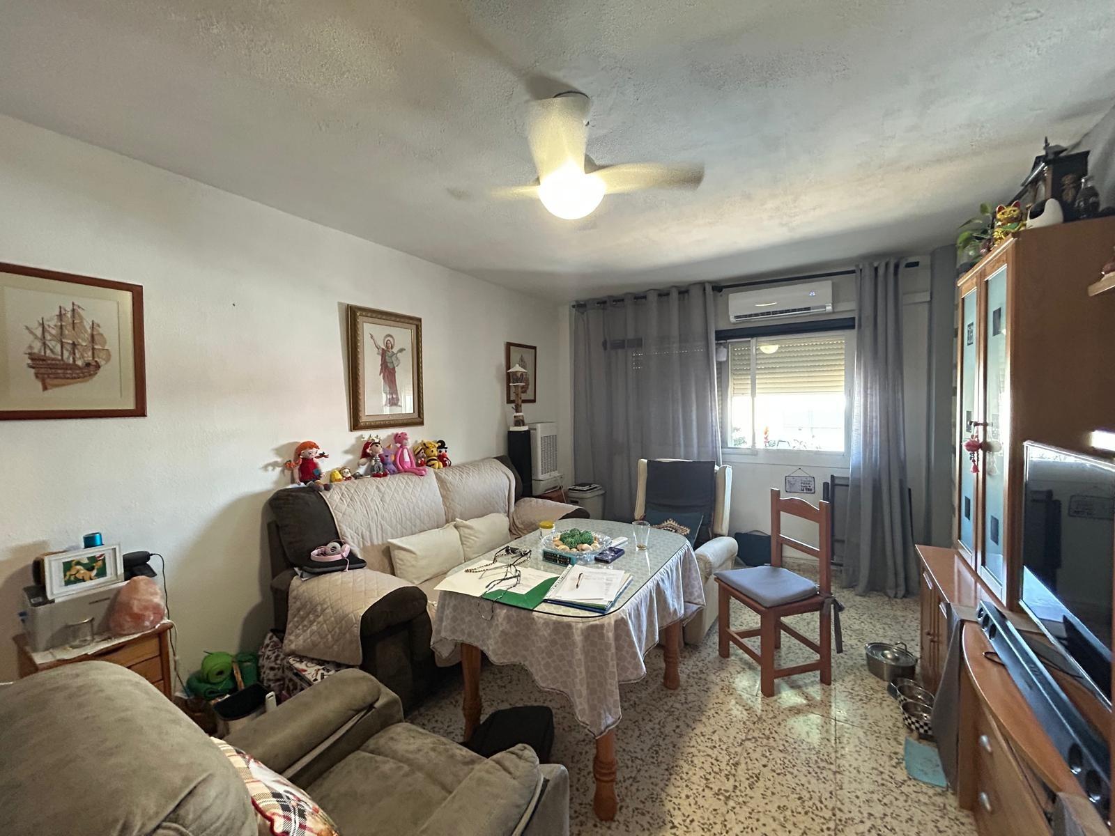 Apartamento de 3 dormitorios en Antequera, Spain No. 176687