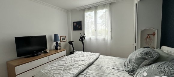 Apartamento de 3 dormitorios en Joue-les-Tours, France No. 224254 9