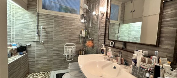 Apartamento de 3 dormitorios en Joue-les-Tours, France No. 224254 16