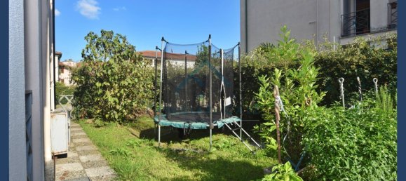 4 bedrooms Apartment in Daverio, Italy No. 361278 5