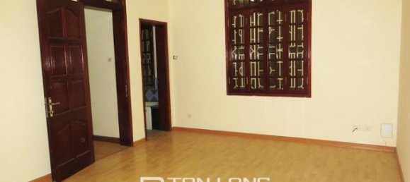 5 bedrooms Villa in Cau Giay, Vietnam No. 3322 6